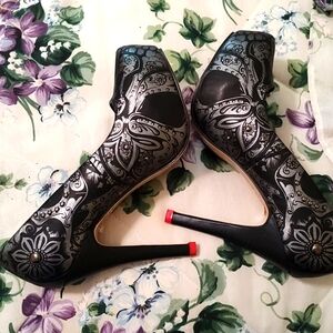 The heels are too tall for me